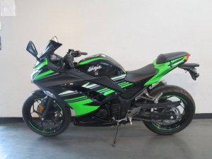 Racing-Racing_Kawasaki