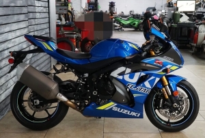 Racing-Racing_Suzuki